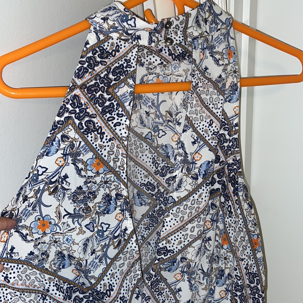 Medium Roper by By Together - Picture 3 of 3